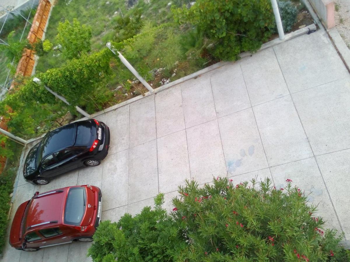 Maslina Apartment วีร์ ภายนอก รูปภาพ